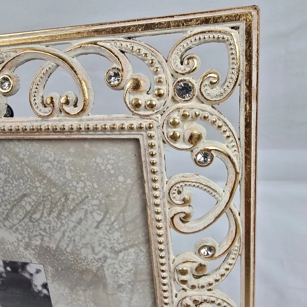 Decorel‎ Heirloom  8x10 Picture Frame Ornate Cream Gold Rhinestone Vintage Style